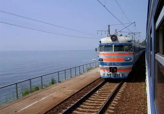 «Укрзалізниця» відкрила продаж квитків на рейси до моря