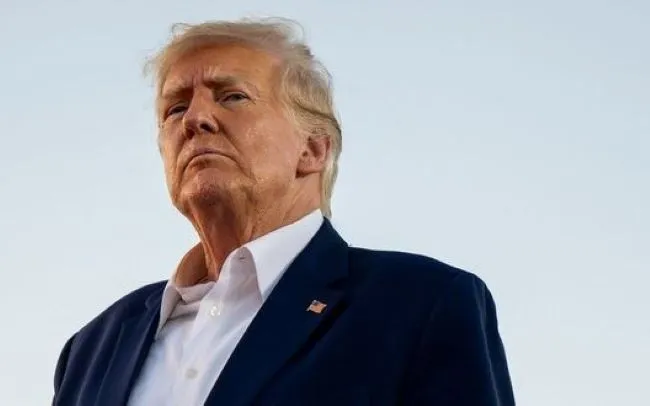 Трамп дозволив Україні бити по росії далекобійною зброєю, – Келлог
