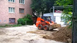 Лучани розкритикували ремонт на ринку біля "Лучеська" через небезпеку (фото)
