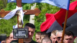 На Волині провели в останню дорогу Героя Юрія Строчика (фото)