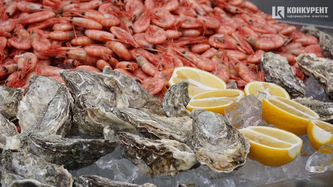Як минув перший день ювілейного Food Fest у Луцьку (фото)