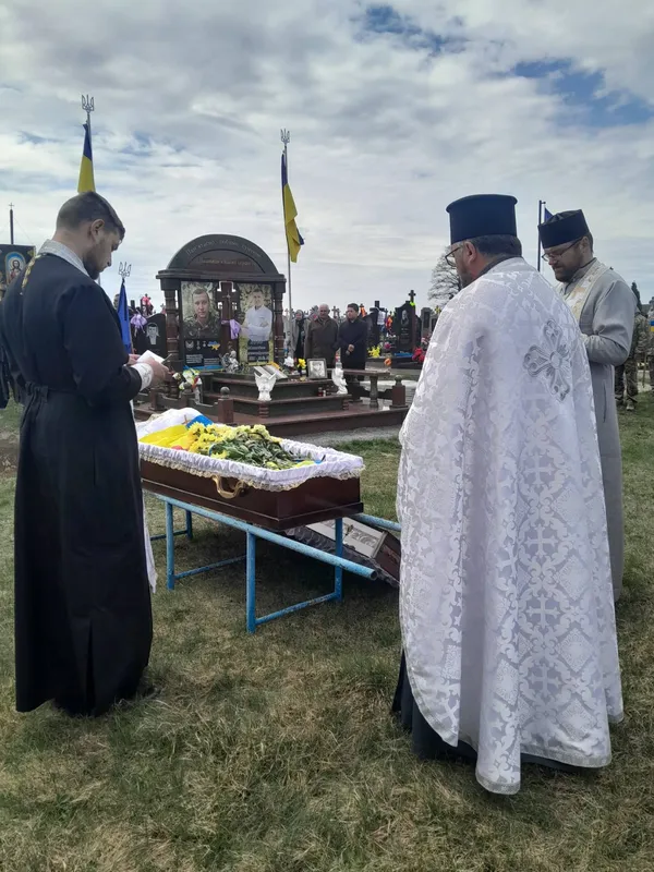 Назавжди 55: на Волині попрощалися із захисником Василем Чмілем