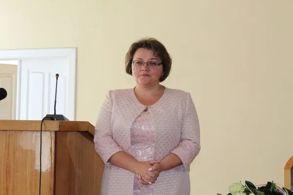 Скандал у Крупівському НРЦ: ексдиректора відсторонили і від роботи учителем