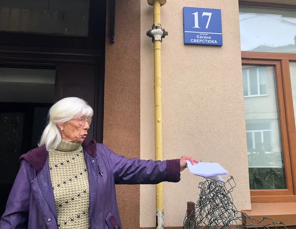 «А за що платити?» – у центрі Луцька будинок судиться з жеком через послуги (ФОТО, ВІДЕО)