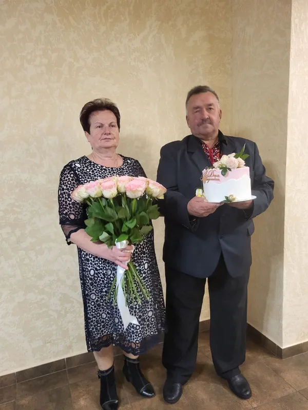 Пліч-о-пліч із коханим чоловіком Ольга Михайлівна пройшла крізь роки, розділяючи і випробування, і щасливі моменти