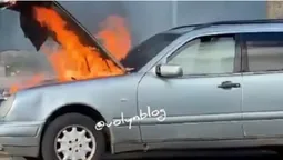 У Луцьку посеред вулиці горіло авто (відео)