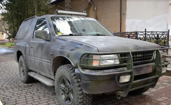 Автопарк волинських прикордонників поповнився технікою (фото)