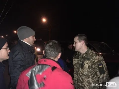 У Луцьку зустріли звільнених з полону бійців (фото)