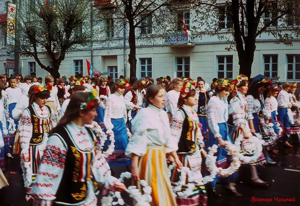 Як у Луцьку святкували 1 травня у радянські часи (фото)