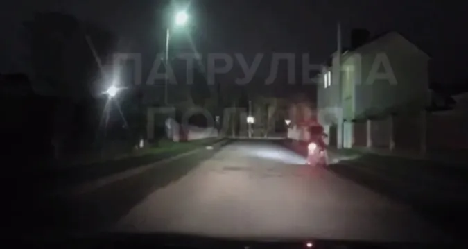 Юний мотоцикліст ганяв Луцьком без прав, номерів, шолома і страховки