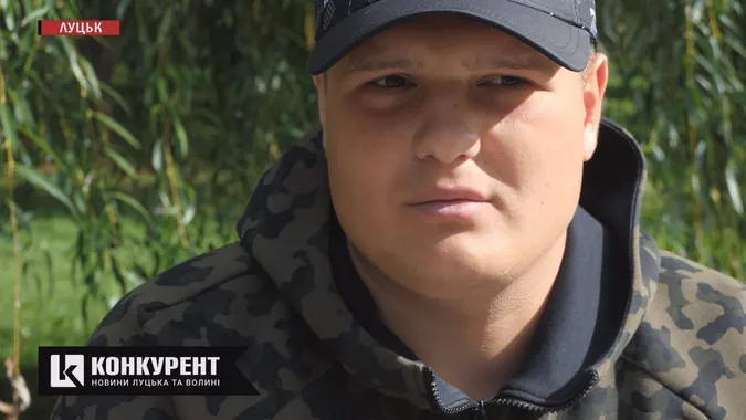 Волонтерка переплутала: скандальний лучанин не співав російських пісень біля замку
