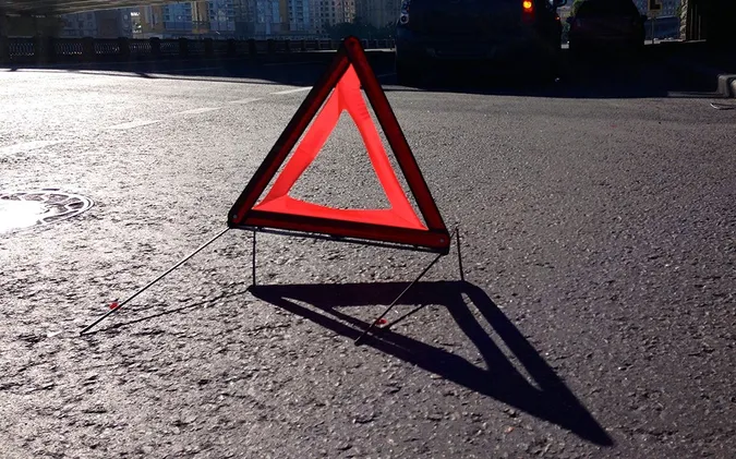 Поліція з'ясувала, хто наїхав на школярку в Луцьку 