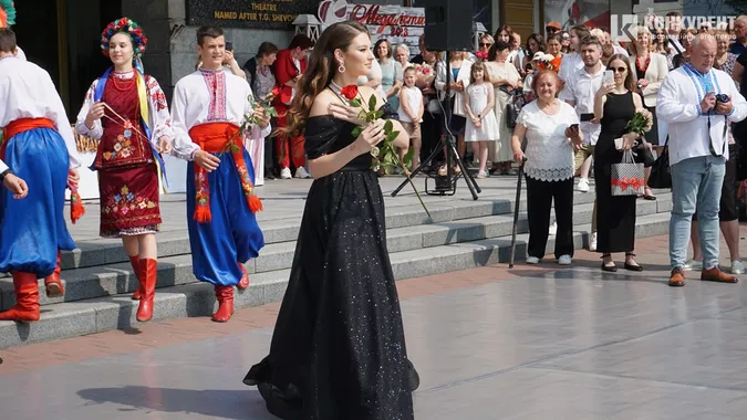 У Луцьку нагородили медалістів: як все було (дуже багато фото)