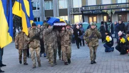 Різдво у жалобі: на Волині попрощалися з 32-річним воїном Володимиром Бичиком (фото)