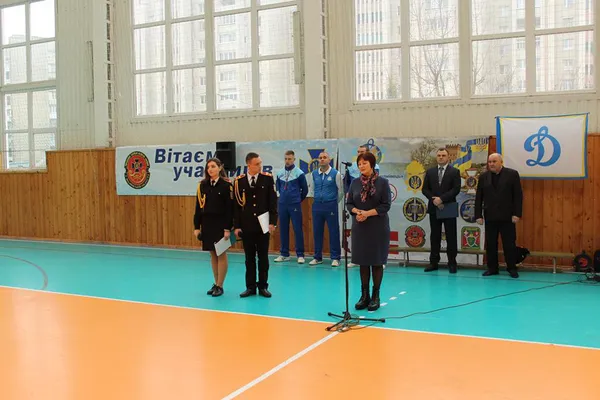 Луцькі правоохоронці провели чемпіонат із волейболу на честь загиблого капітана СБУ