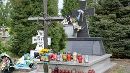 У Польщі відновили хрест із зруйнованого пам'ятника українцям (фото)