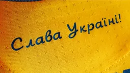Збірна України з футболу гратиме в оновленій формі (ФОТО)
