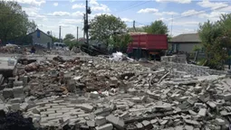 Пожежа у Рожищі: на чоловіка обвалилася стіна будинку (фото)