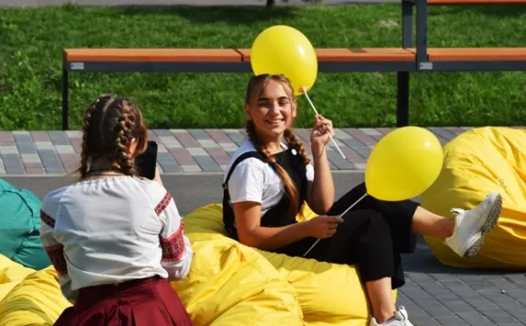 Подарунки та морозиво: у Луцьку влаштували сімейне свято (фото)