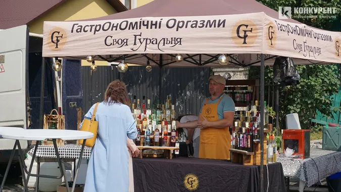 500-літні підземелля, вежа, мур: у Луцьку відкрили Окольний замок (фото)