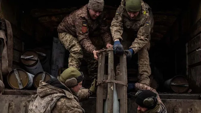 Близько 309 520 окупантів, 5317 танків, 5595 БпЛА: втрати ворога на 10 листопада