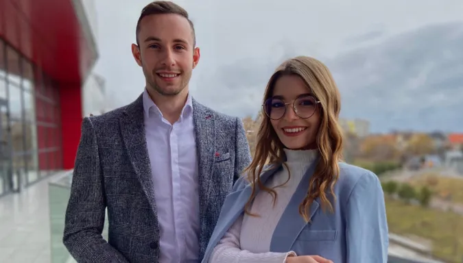 У Луцьку «продають» журналістів телеканалу «Конкурент TV»