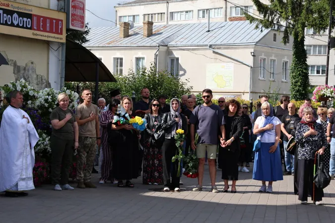 У Луцьку попрощалися із захисником України та волонтером Ігорем Приступою (фото)