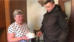 Волинські гвардійці привітали зі святами ветеранів та родини загиблих побратимів (фото)