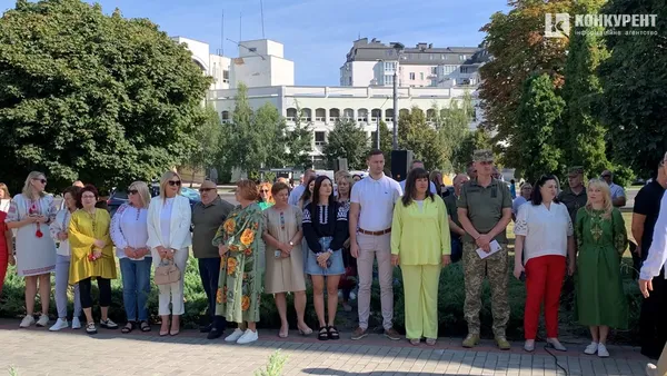День Прапора: як у Луцьку підіймали найбільший стяг області
