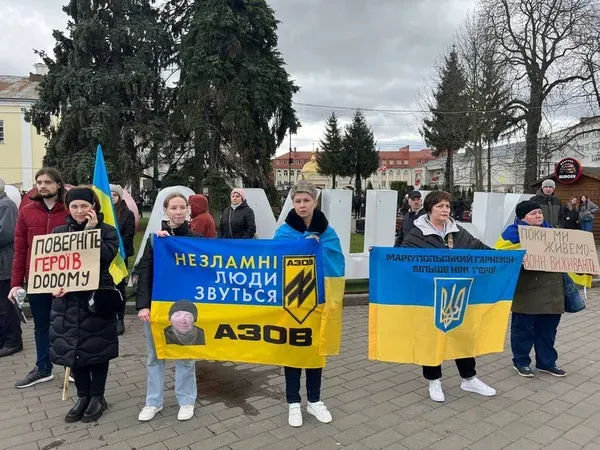 Вчителька з Луцька вже 1000 днів чекає на чоловіка-військового з полону (відео)