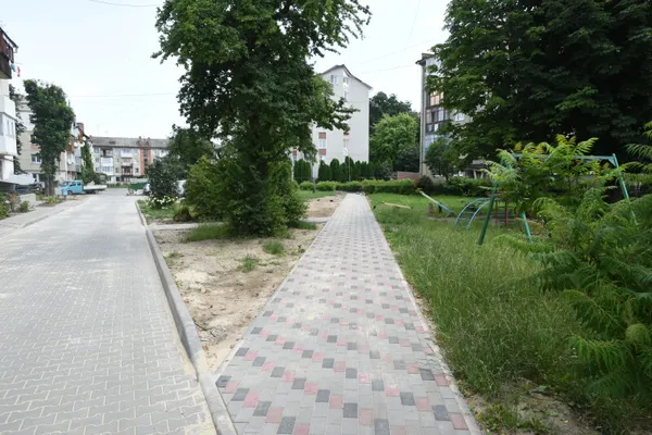 Цьогоріч у Луцьку планують відремонтувати понад 30 дворів (фото)
