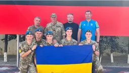 Залужний передав прапор України з власним підписом Волинському військовому ліцею (фото, відео)