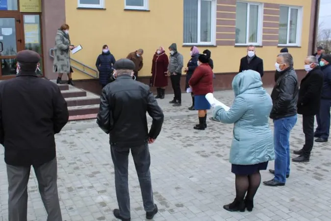 Волинська ОТГ виділила 210 тисяч гривень на боротьбу з епідемією
