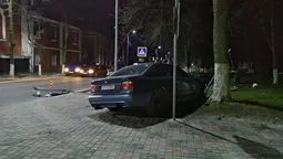 На Волині "беха" "влетіла" в натовп (фото)