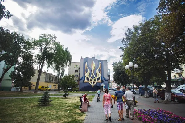 У Луцьку на Волі планують відновити мурал із тризубом (фото)