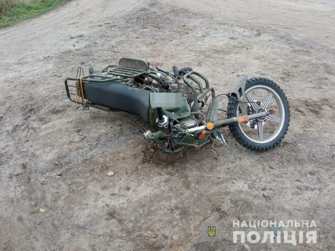 Був п’яний і впав з мотоцикла: на Волині – аварія