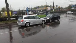 У Луцьку водій порушив ПДР, бо закінчився бензин (фото)
