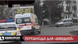 Перешкоди для "швидкої": у Луцьку журналісти та поліцейські перевіряли водіїв на добросовісність (відео)