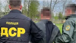 Підводний «трансфер»: на Закарпатті військовозобов'язаних переправляли за кордон через річку (фото)
