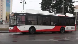У Луцьку нарікають на громадський транспорт: що не так (відео)