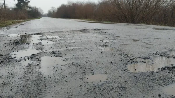 Нема як купити ліки навіть: на Волині жителі п'ятьох сіл залишились без рейсового автобуса