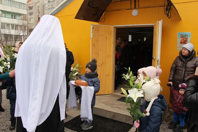 Майстер-класи і психолог: як працюватиме дитяча церква в Луцьку (фото)