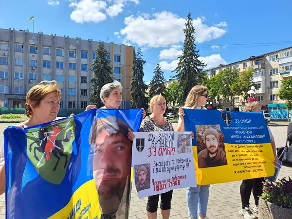 У Ковелі відбулася акція на підтримку військовополонених і зниклих безвісти (фото)