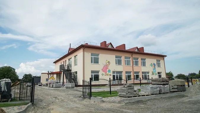 У Дачному дитсадок обіцяють здати до вересня