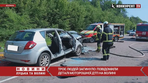 Одна – в кареті швидкої, інша – в лікарні: внаслідок ДТП біля Чарукова померли ще дві людини (фото, відео)