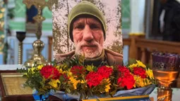 Нововолинська громада попрощалася із загиблим захисником Сергієм Сидоровичем
