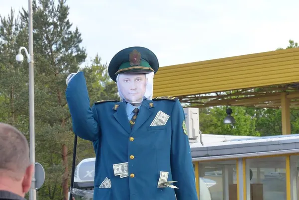 Керівника Волинської митниці знову вимагають звільнити 