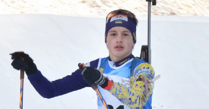 Волинський спортсмен здобув «золото» на чемпіонаті України з біатлону (фото)