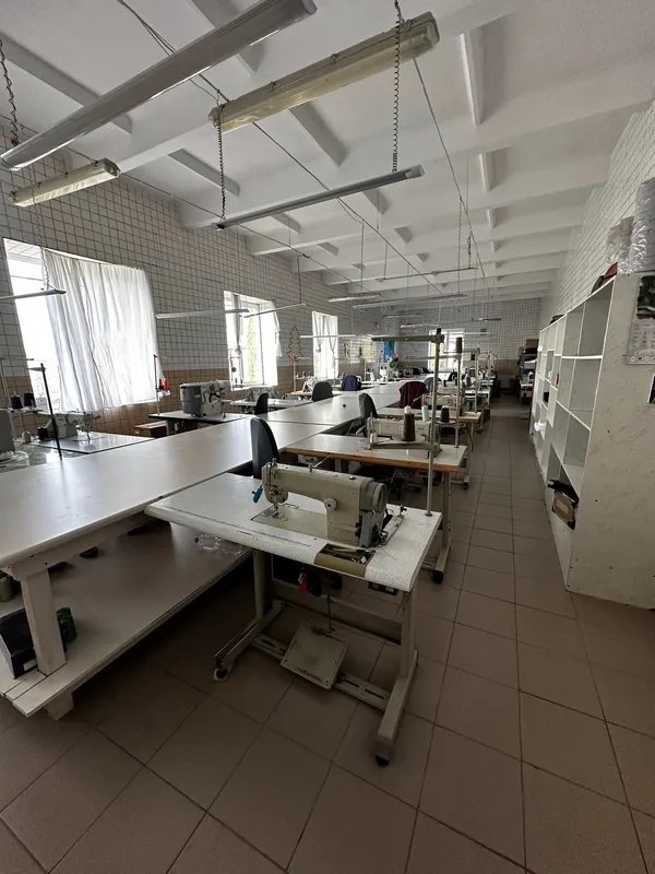 На Волині продають завод з виготовлення дитячих візочків (фото)