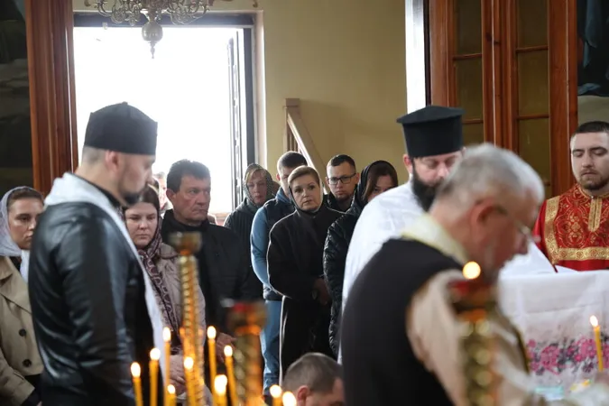 У Луцькій громаді попрощалися з загиблим на Курщині воїном Андрієм Бондарем